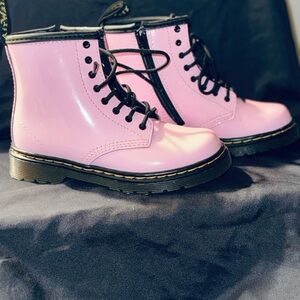 Dr. Martens Kids Pink Boots